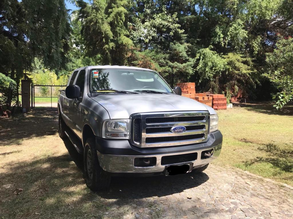 Ford F100 Dc 4X4 Xlt  Excel. Estado