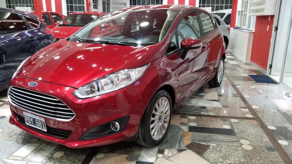 FORD FIESTA KD SE 