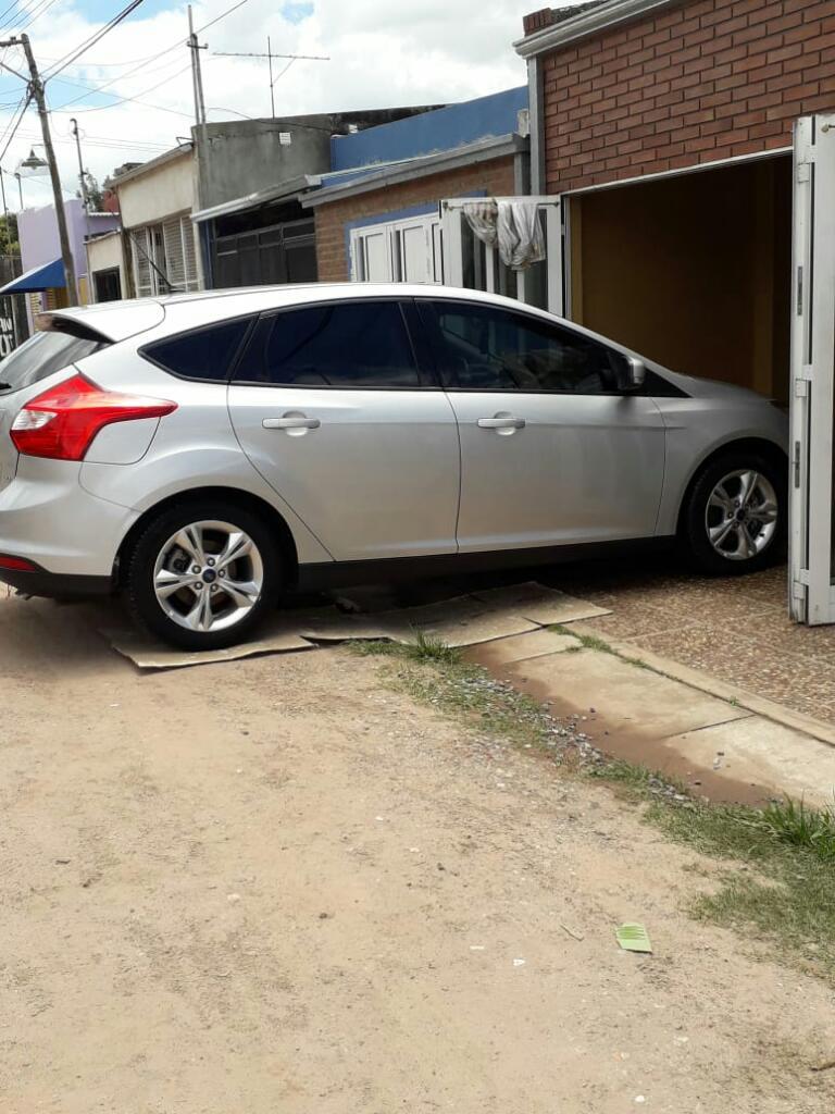 Ford Focus  Se  Km)