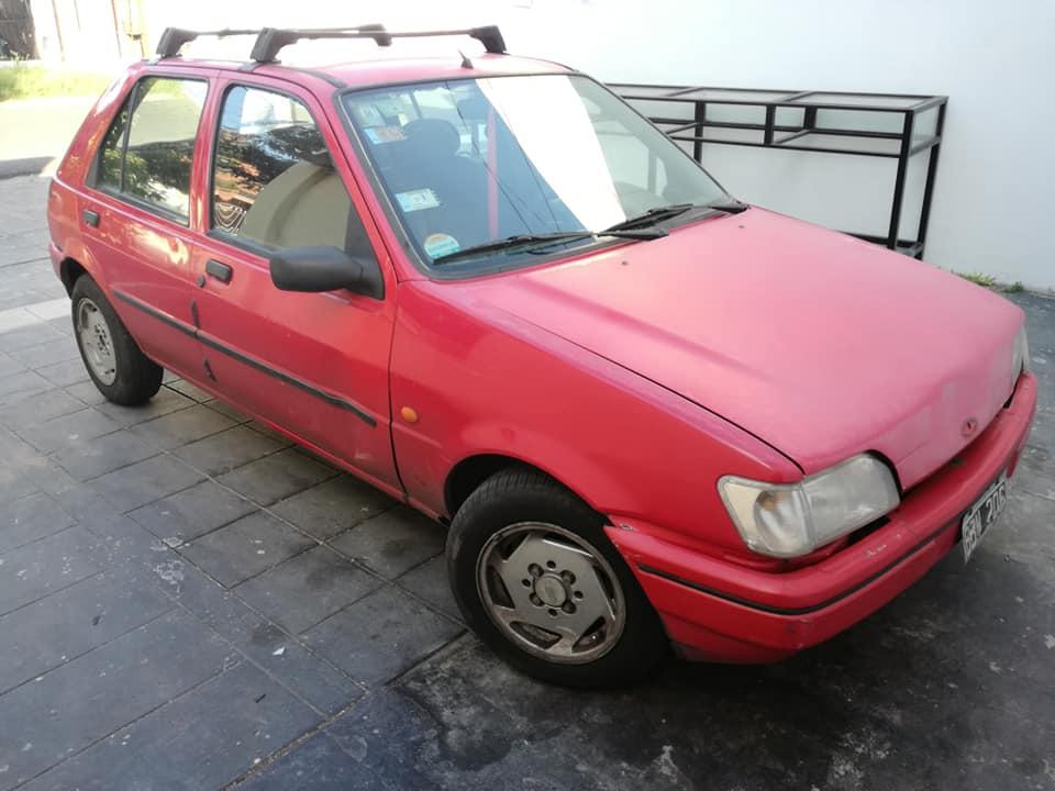 ford fiesta clx 