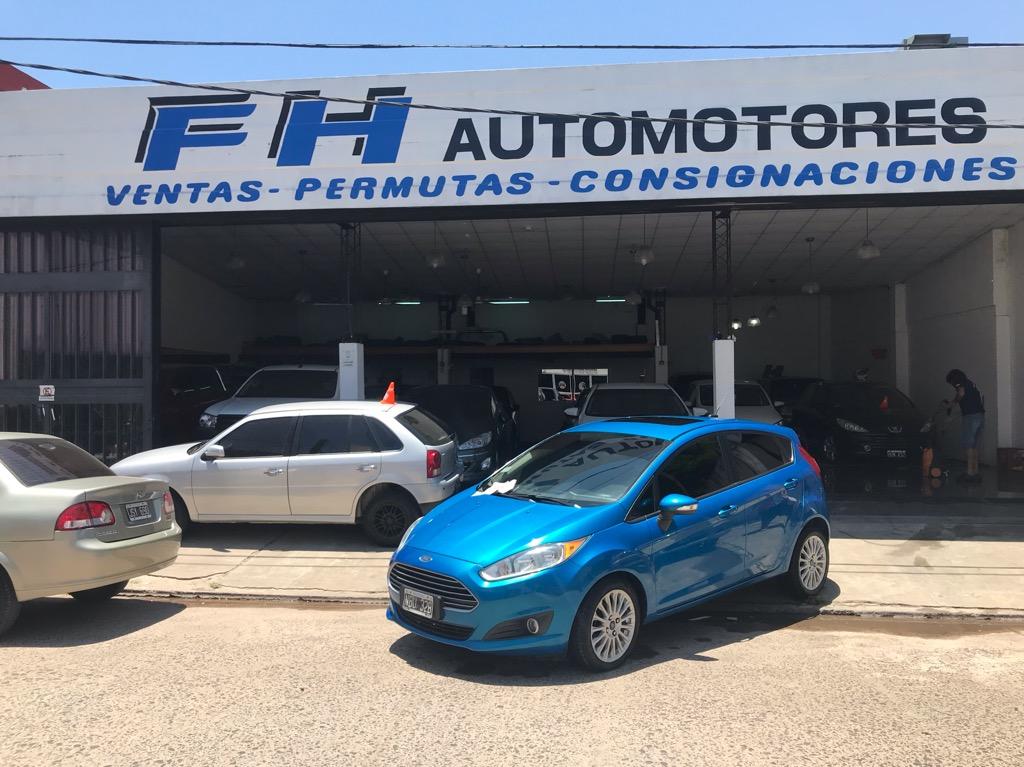 Ford Fiesta Se Plus  Linea Nueva