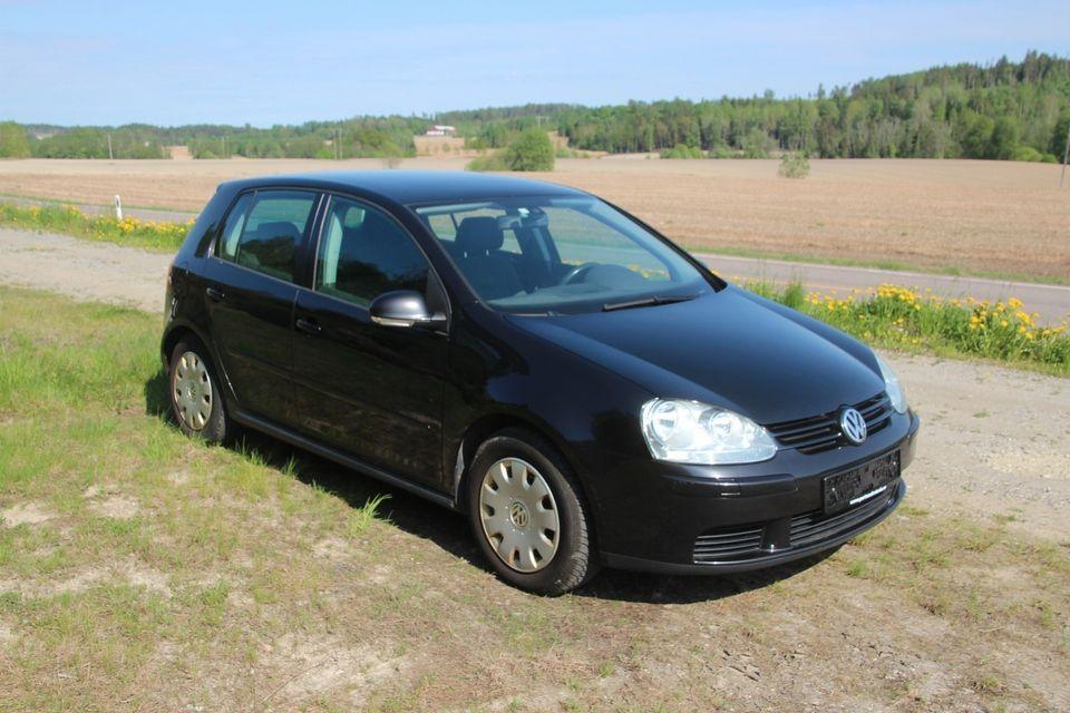 Volkswagen Golf 1.6 FSI Trendline kr 