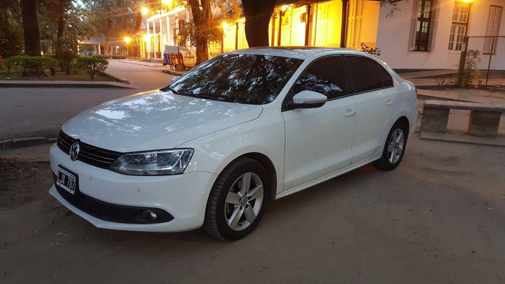 Volkswagen Vento Luxury 2.5