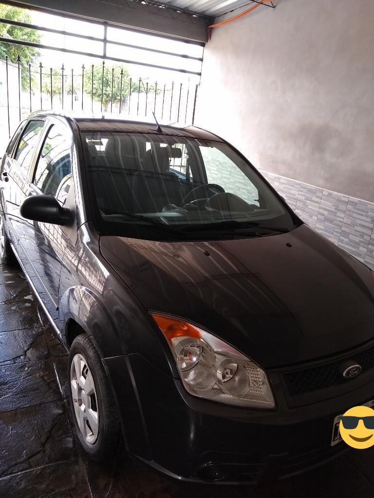 Ford Fiesta Ambiente Plus  Km