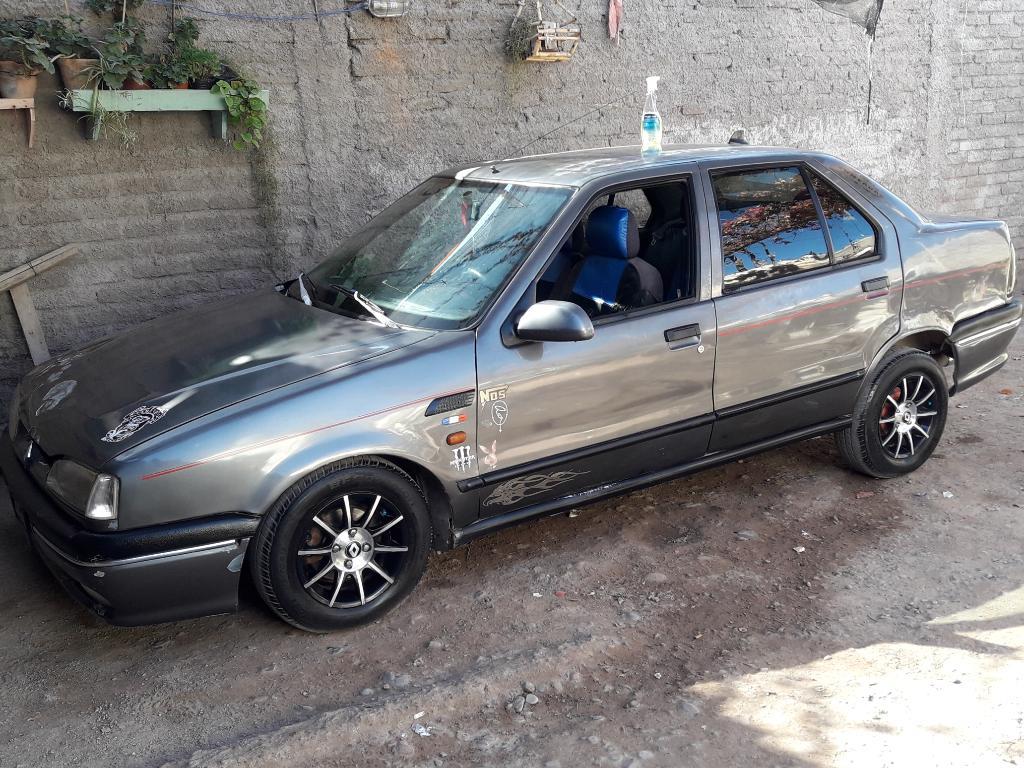 Vendo Renault  Modelo 93