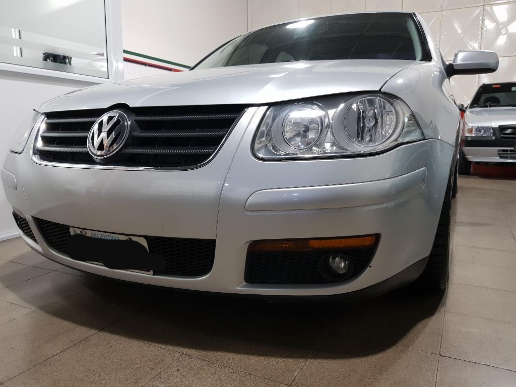 Volkswagen Bora 1.8 T Highline