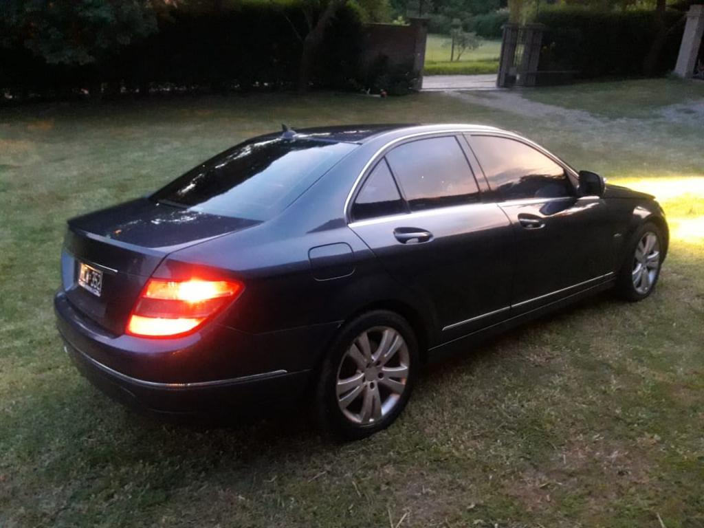 Vendo Mercedes Benz C200 Kompressor Avan