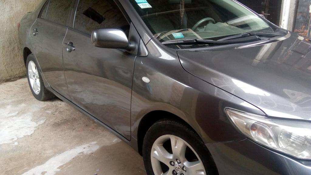 Vendo Toyota Corolla