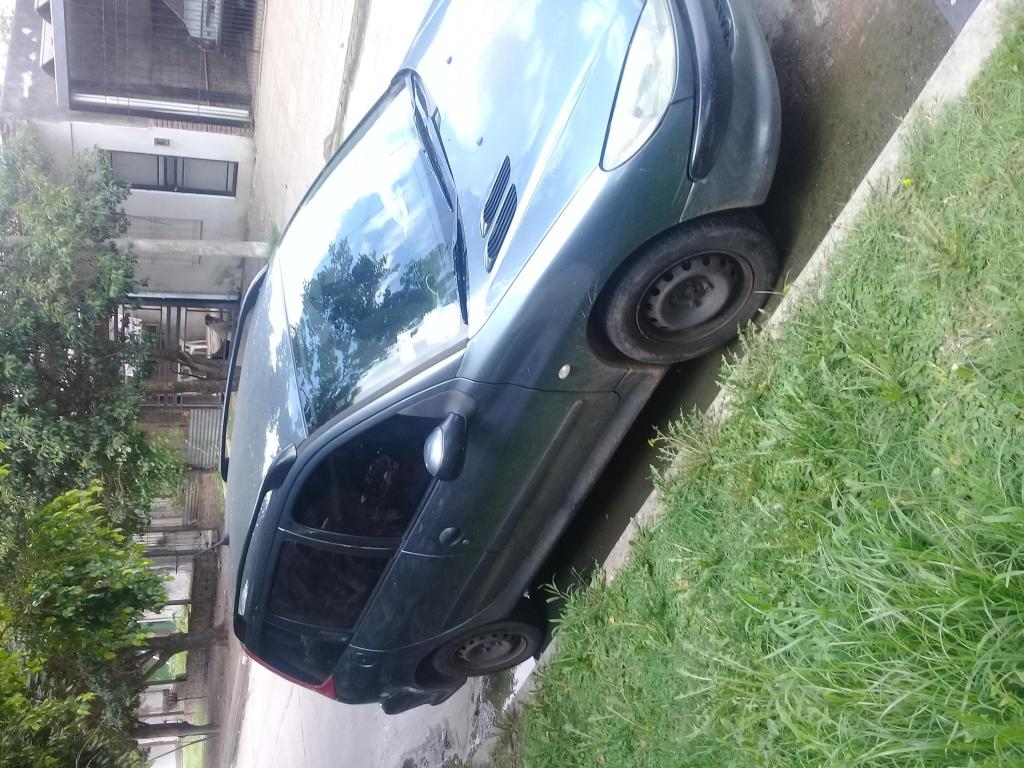 Vendo peugeot 206 sw permuto menor valor