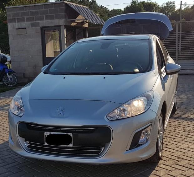 Peugeot 308 Allure Nav  con  Km. Motor V 115