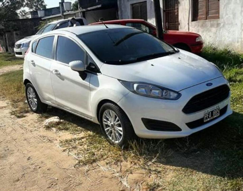 Vendo Fiesta Impecable 42mil Klmtros