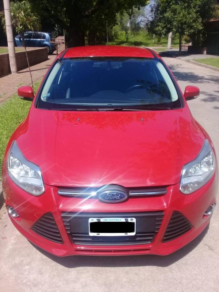 1ª MANO IMPECABLE!! Focus SE 2.0 manual 5p, 