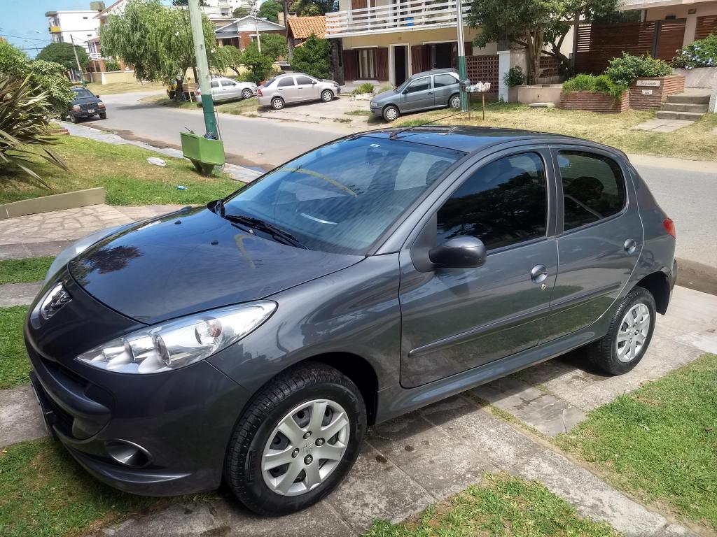 Peugeot 207 Compact