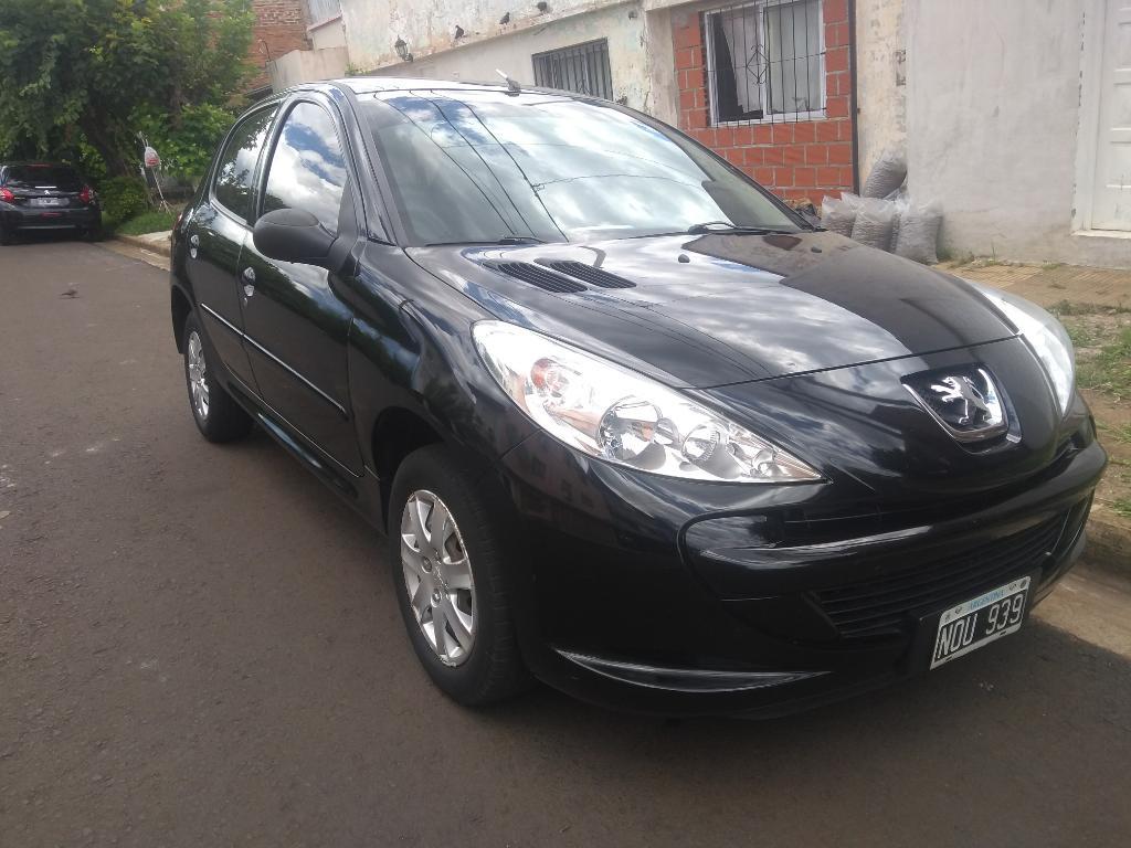 Vendo Hermoso Peugeot kms