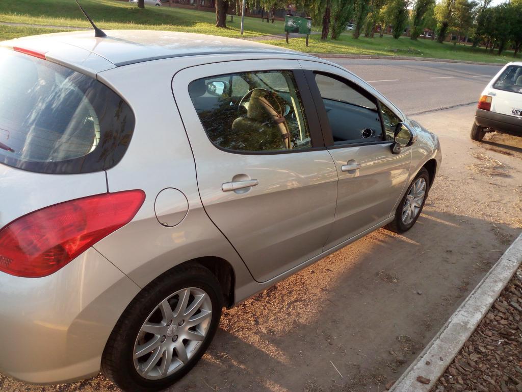 Vendo Peugeot 308 active 16