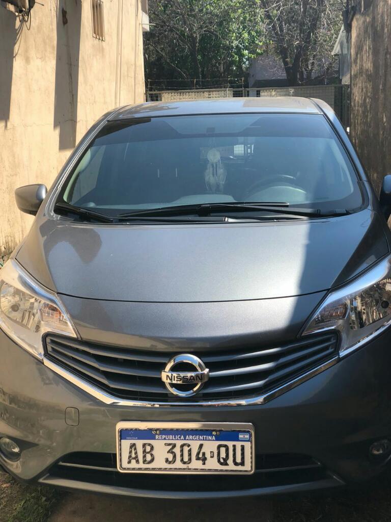 Nissan Note Exclusive  con  Kms