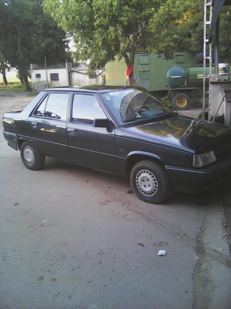 Renault 9 mod 94 GNC