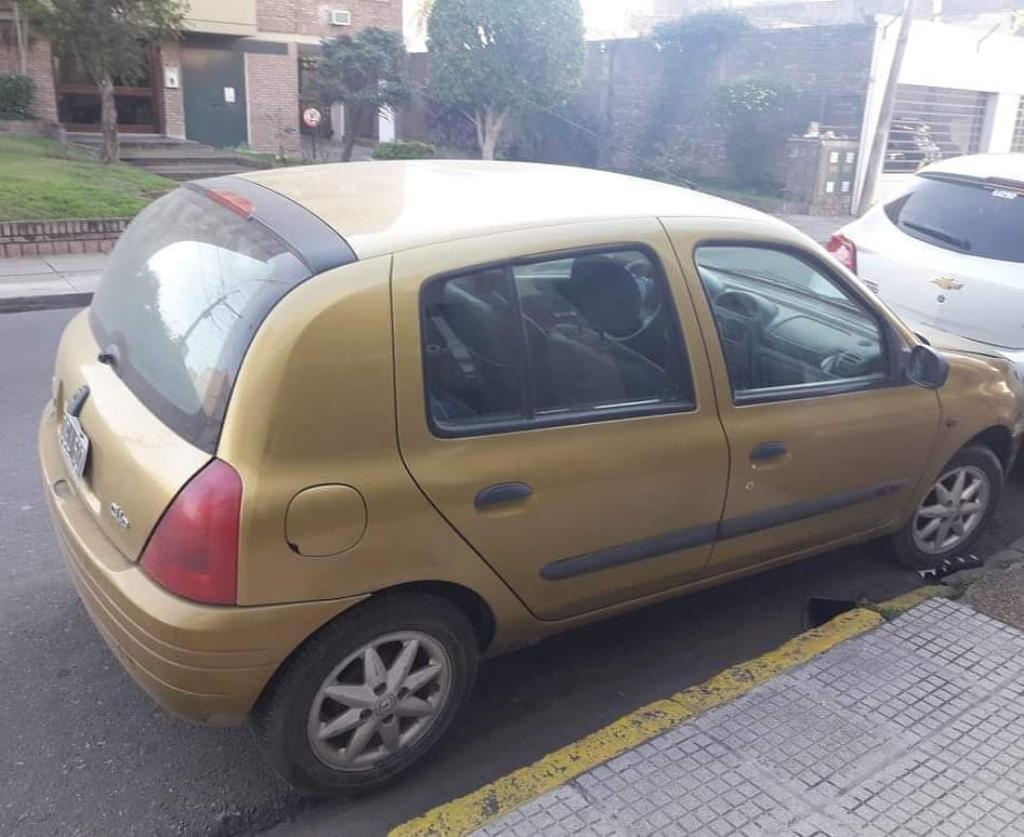 Renault Clio  Full