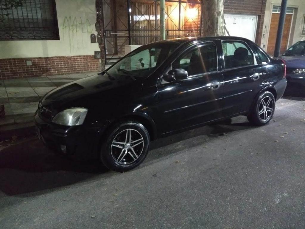 Chevrolet Corsa 2 Full