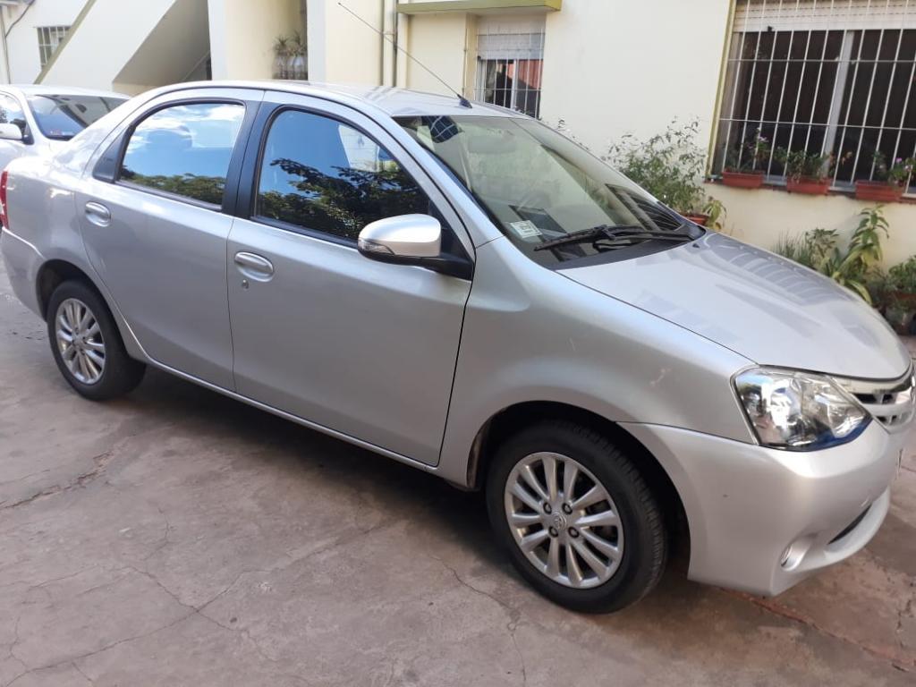 Vendo Toyota Etios Full Xls Impecable