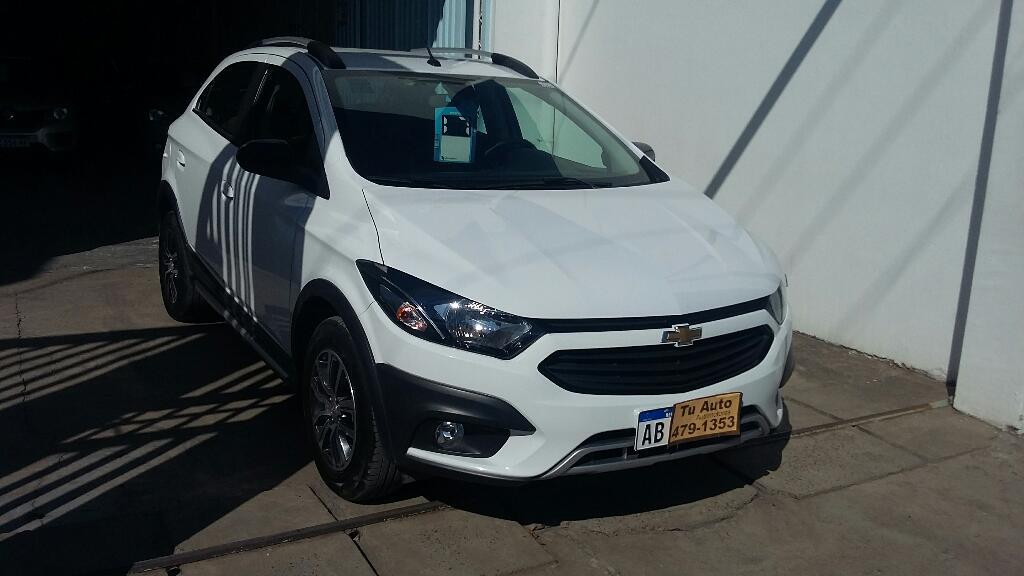 Chevrolet Onix Activ  km 