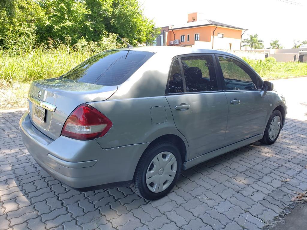 Nissan Tiida Visia  Impecable!!