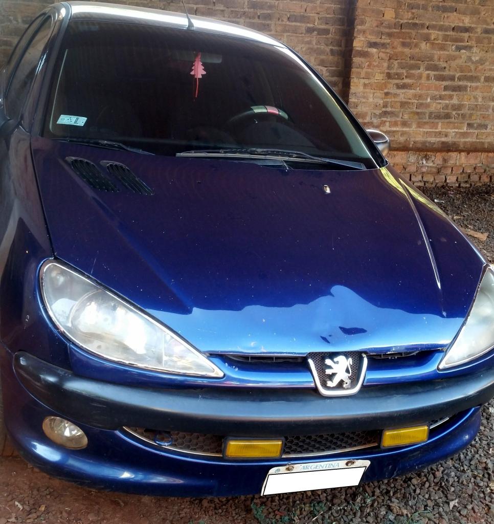 PEUGEOT 206