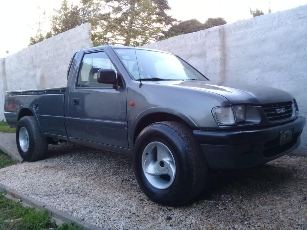 Isuzu 3.1 4x4 Cab Simple