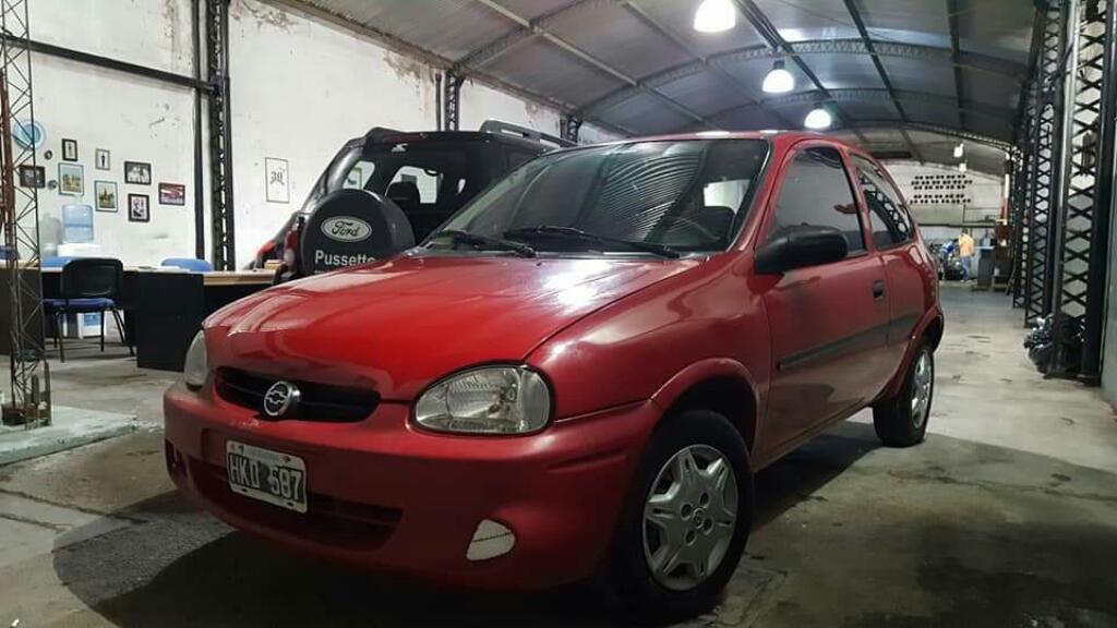 Corsa Classic Base 1.6 Nafta 