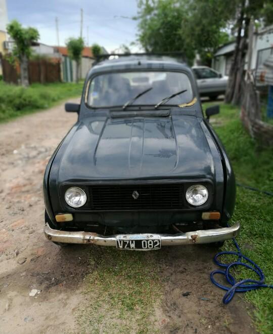 Renault 4L 