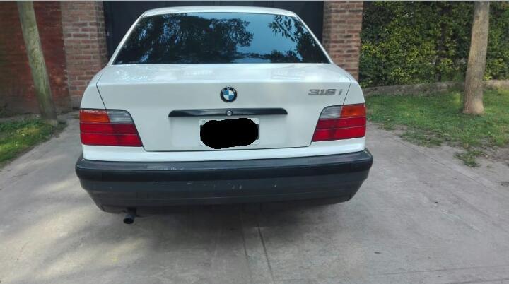 Vendo bmw 316i serie 3