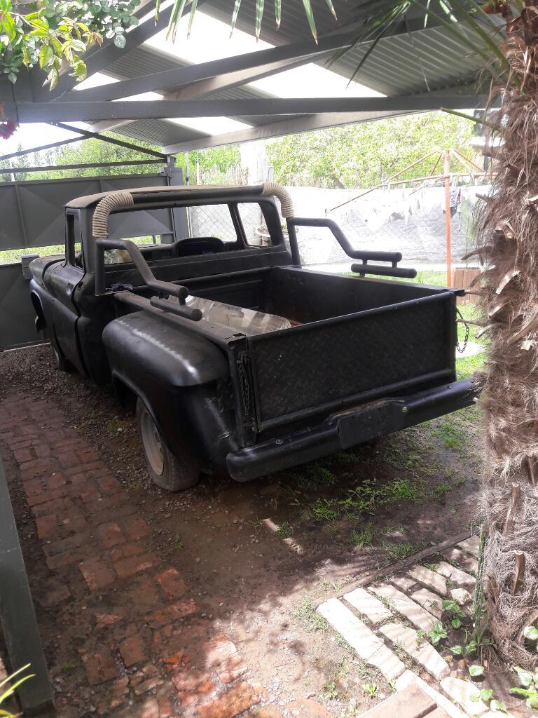 Chevrolet Apache Americana