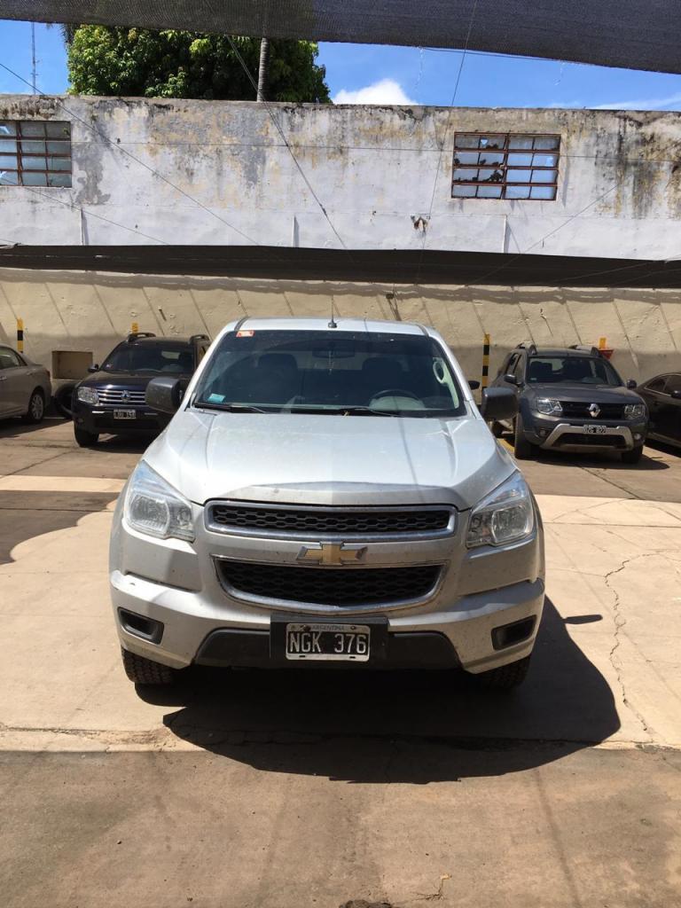 Dueño vende Pickup Chevrolet S10 doble cabina modelo 
