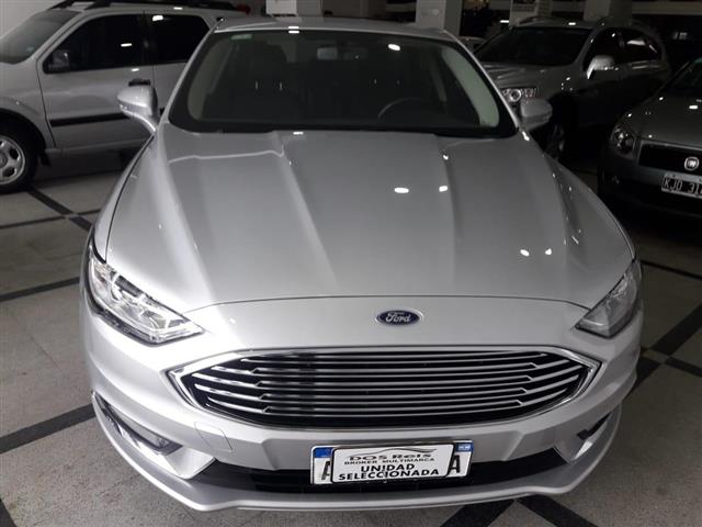 Ford Mondeo 2.0 Ecoboost SEL ATcv) (my)