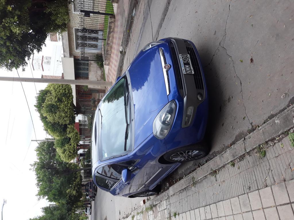 VENDO FIAT PUNTO SPORTING V