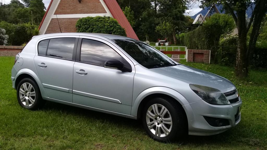 DUEA VENDE CHEVROLET VECTRA 