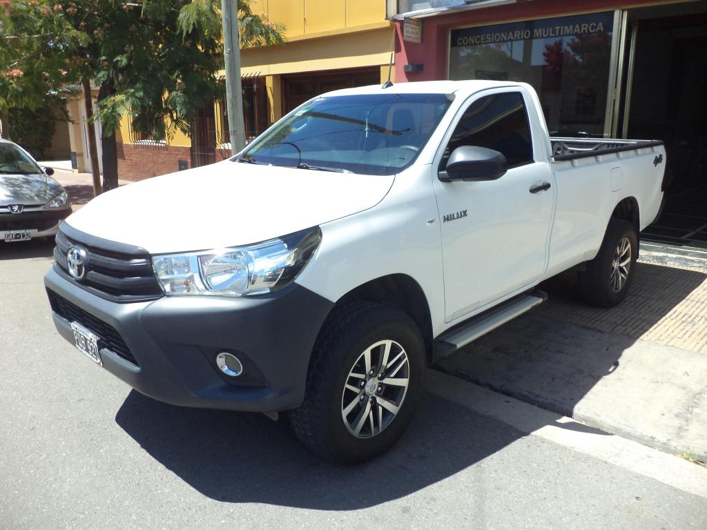 TOYOTA HILUX L/NUEVA CAB/SIMPLE 4X4