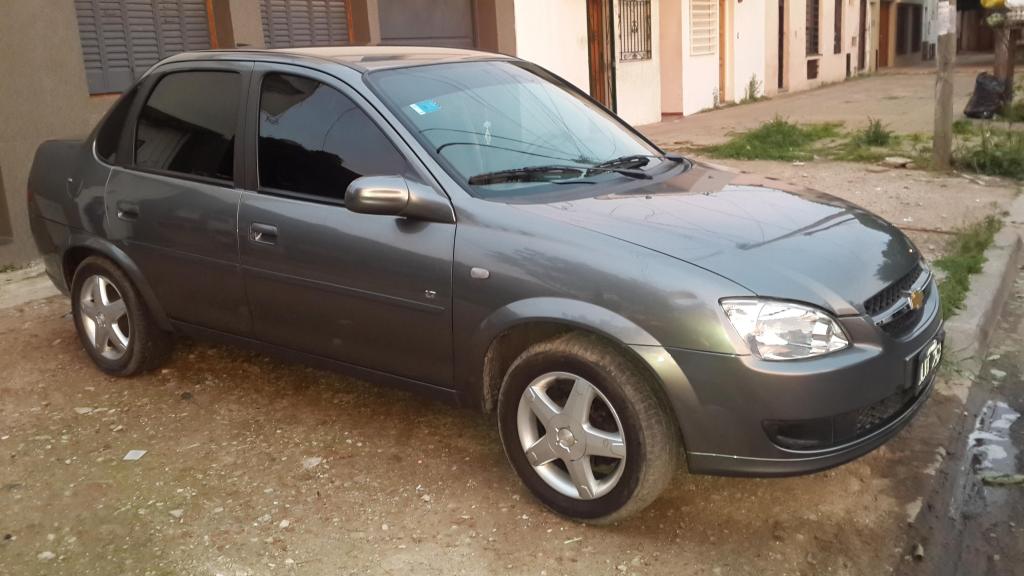 Vendo Chevrolet Classic LT 