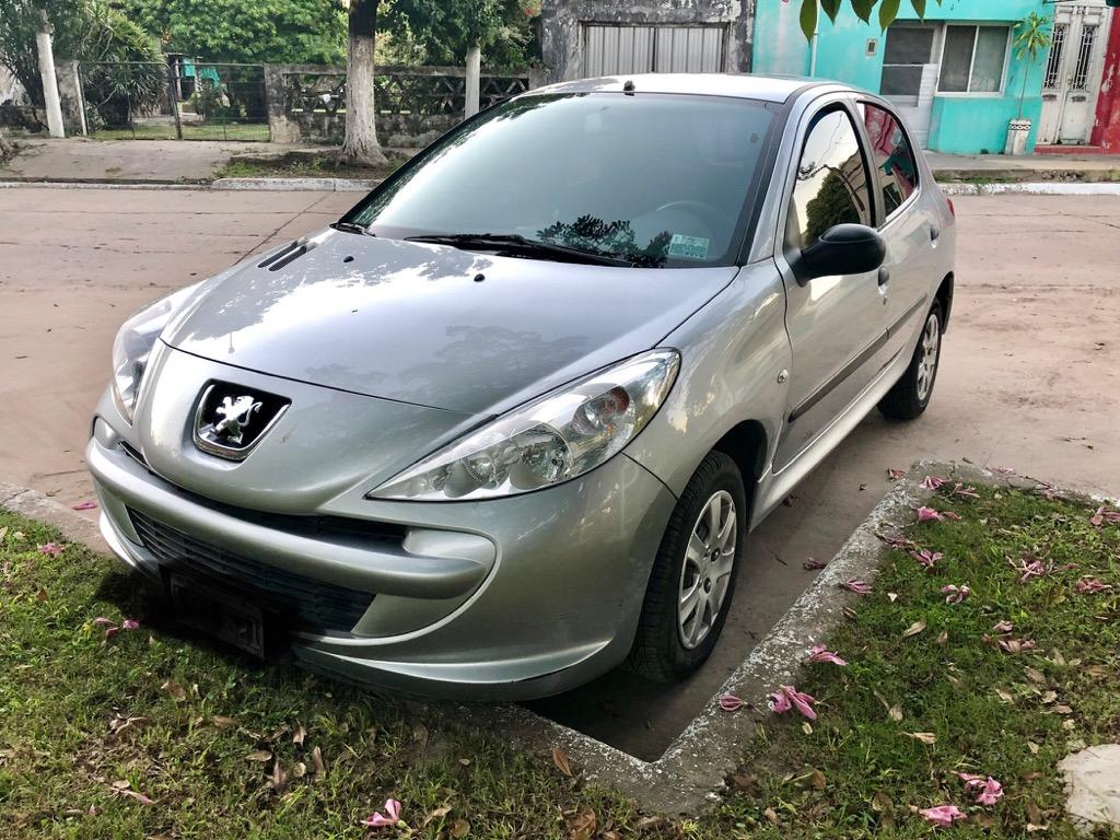 Peugeot 207 Compact