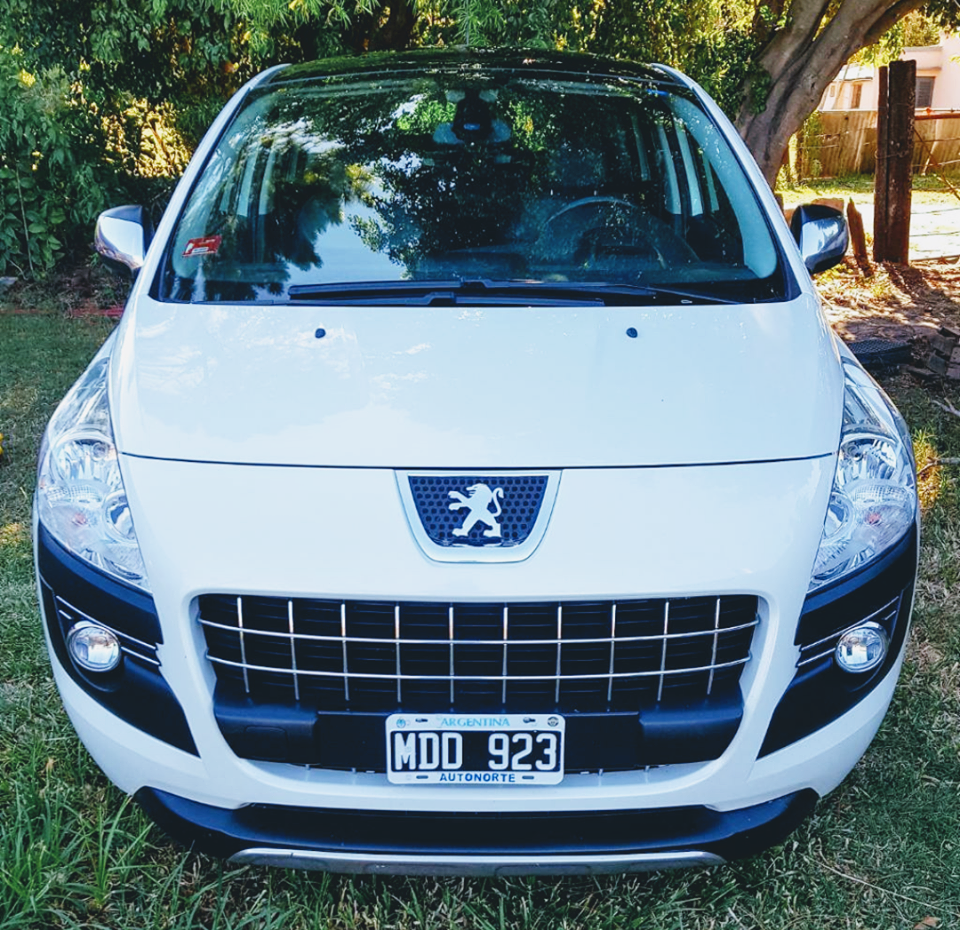 Peugeot  premium plus 