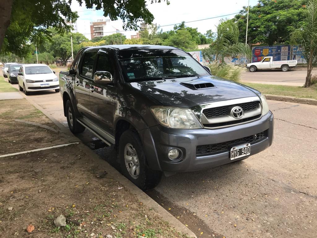 Toyota Hilux Sr X4