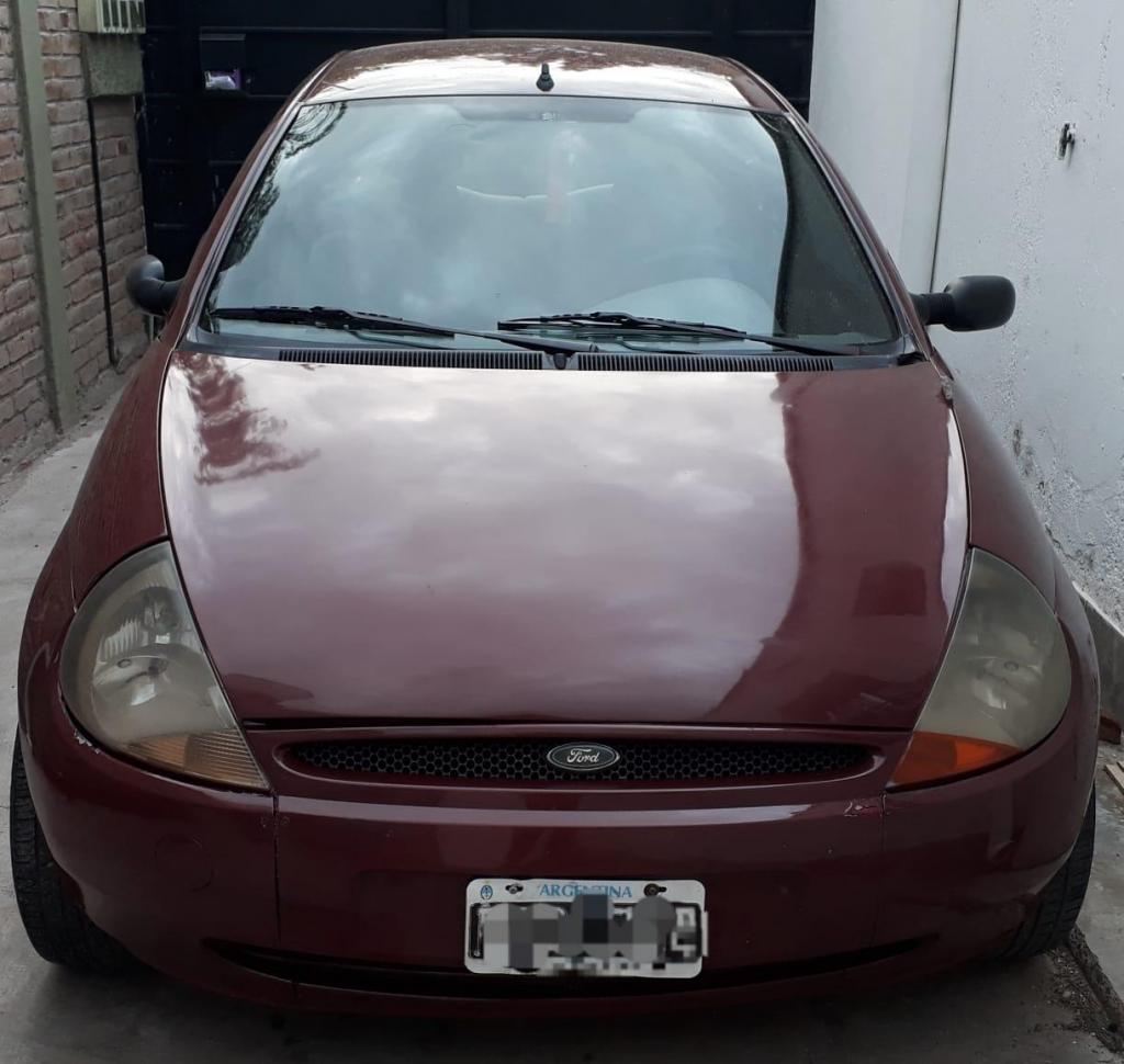 Duea vende Ford Ka 13 nafta modelo 