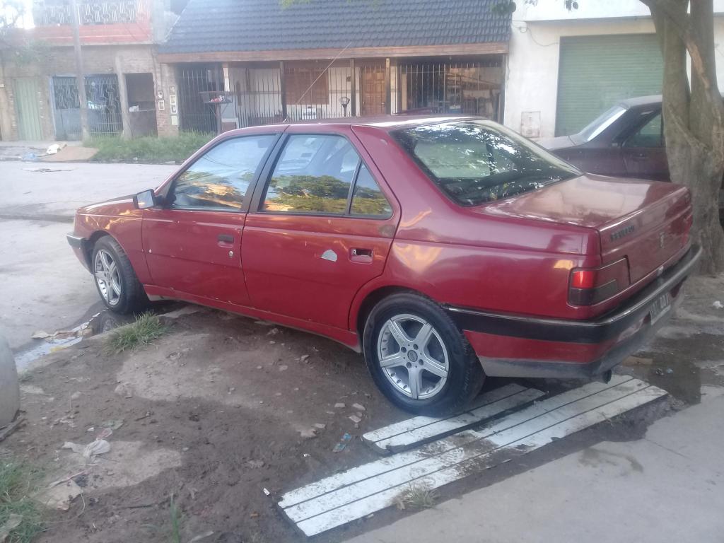 Vendo O Permuto 405