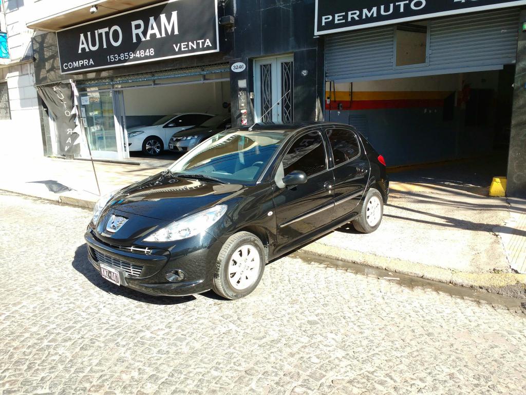 PEUGEOT 207 COMPACT 1.4 XS 5 PUERTAS PERMUTO FINANCIO