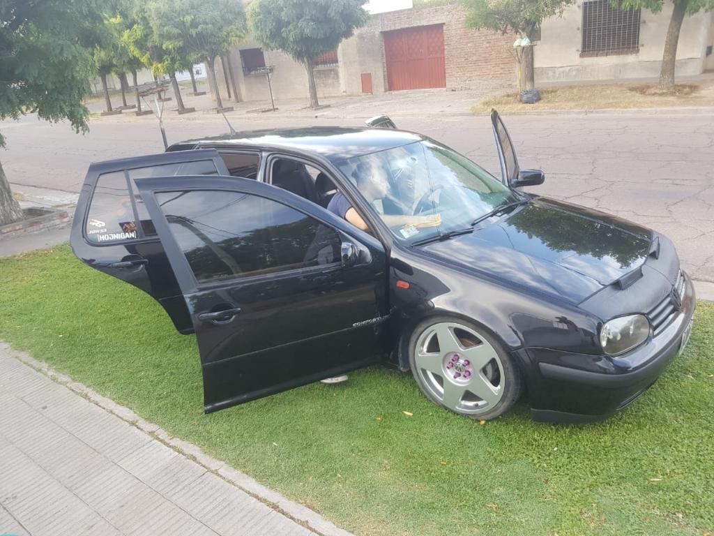 Golf 1.6