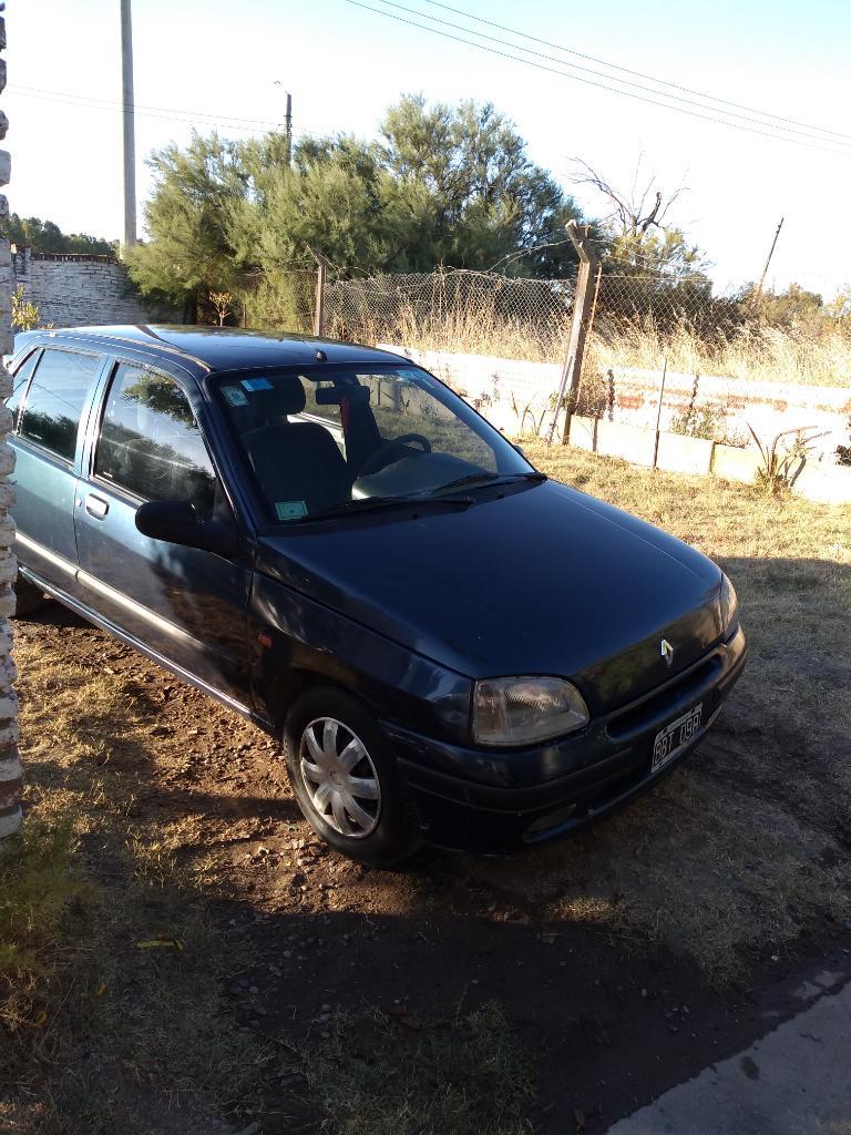 Clio Gnc