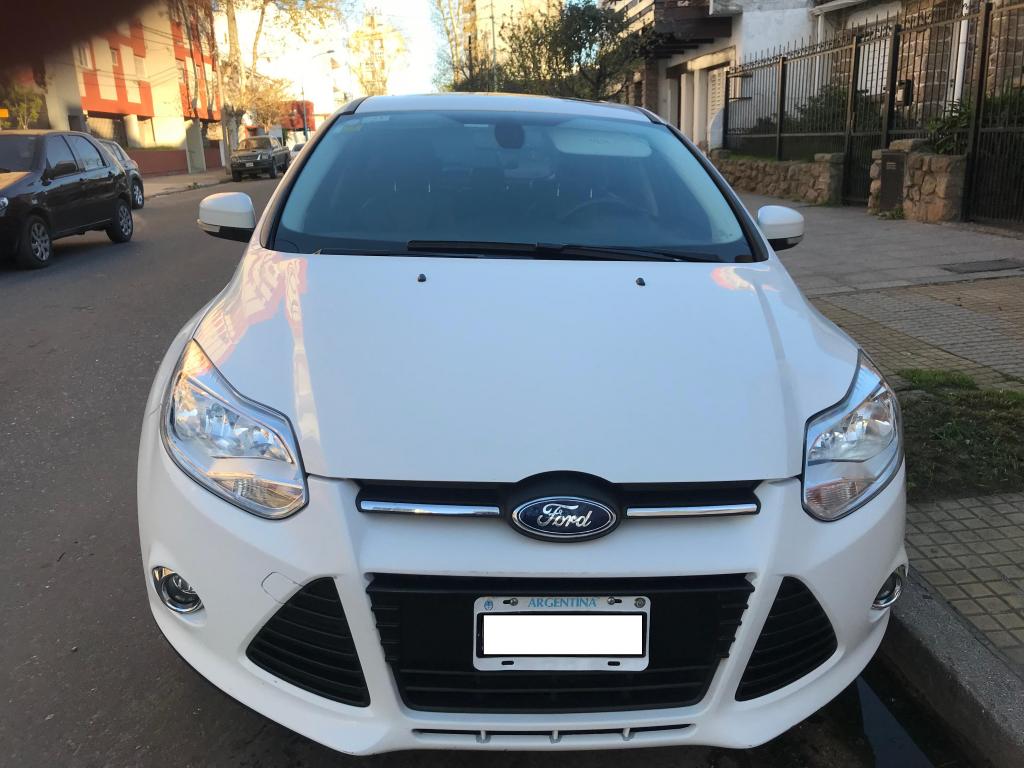 Ford Focus  SEplus AT