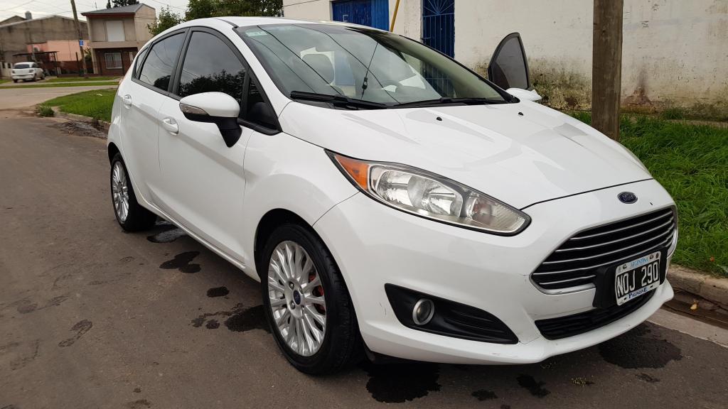 Ford Fiesta  SE PLUS *MEXICANO*