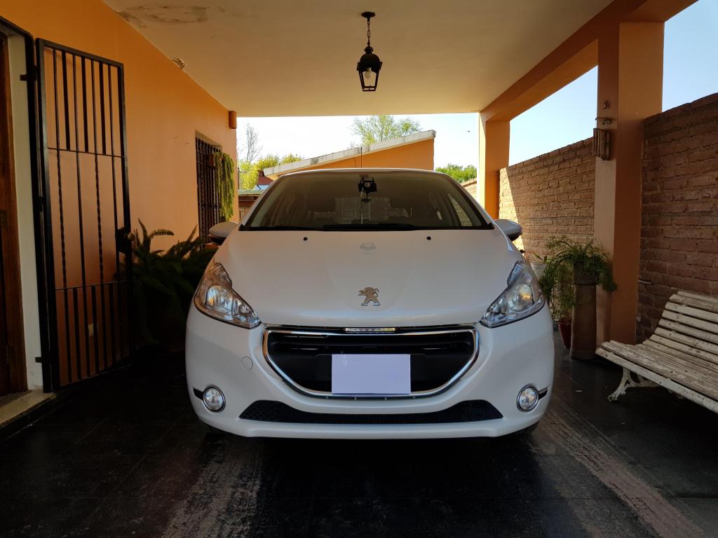 Peugeot 208 Allure TouchScr. Mod  Nafta