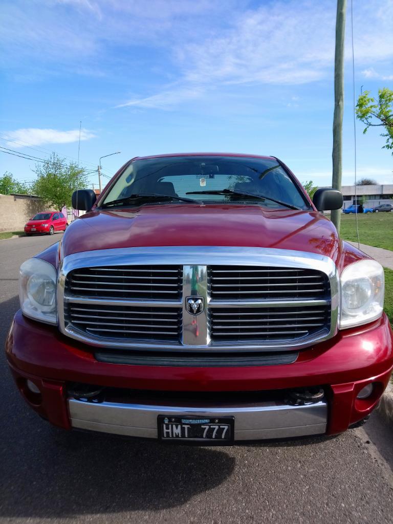 Vendo Dodge Ram x4 Laramie